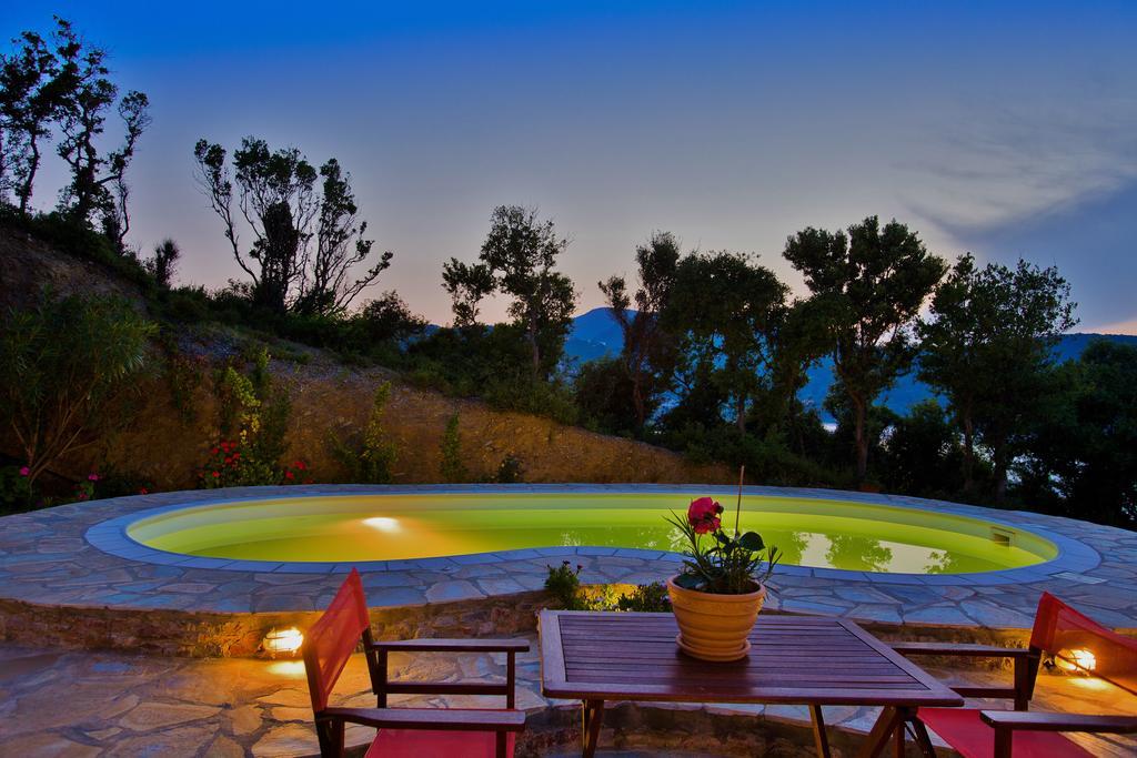 Porto Skopelos Villas Экстерьер фото